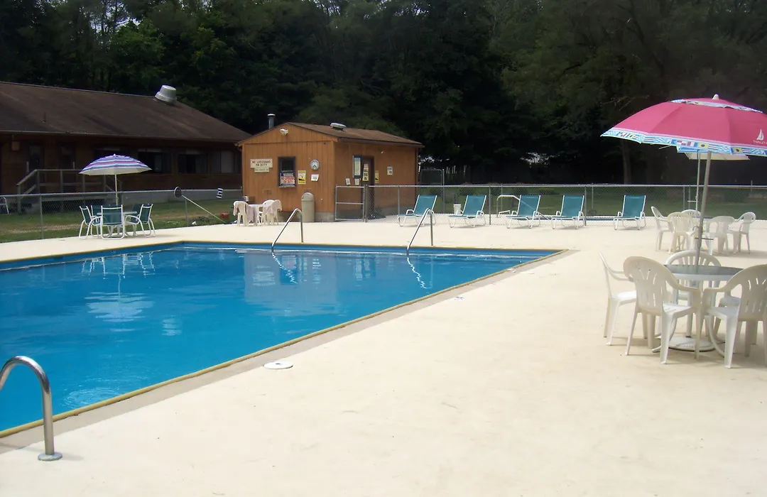 Bear Cave Rv Campground-1